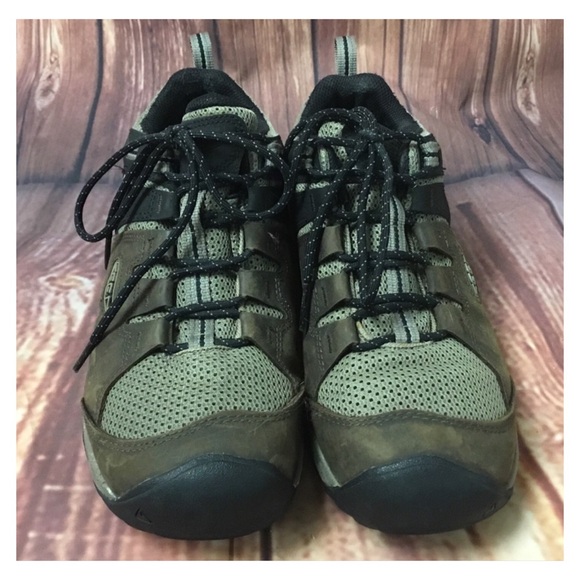 KEEN Men’s Shoes - Picture 4 of 8